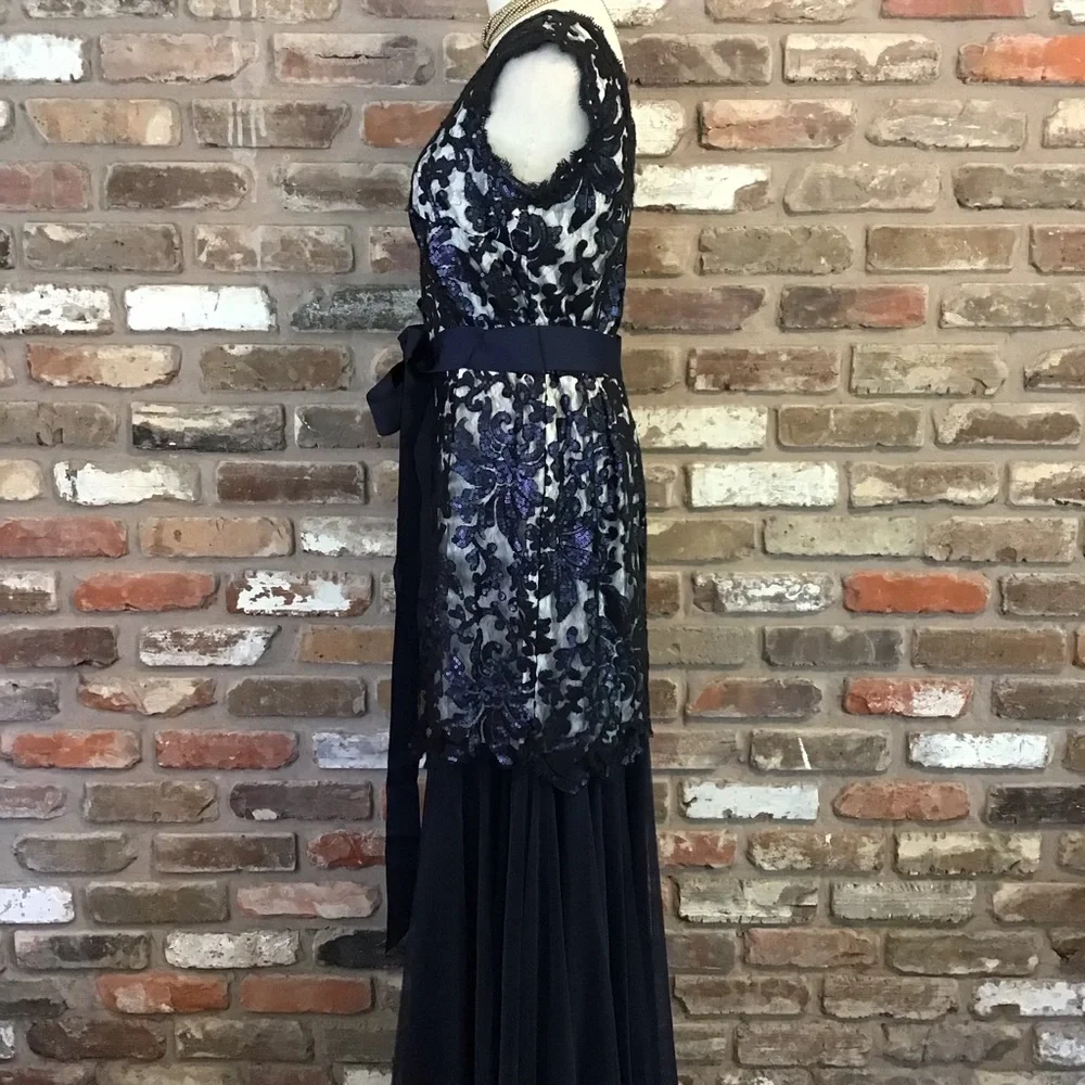 Tadashi Shoji Navy and White Lace Maxi Dress - Picture 5 of 10